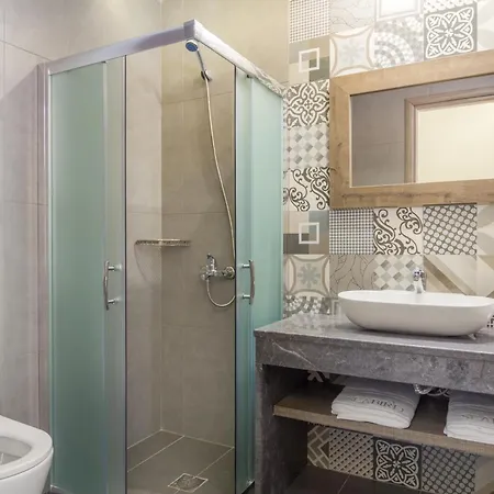 Seabird Apartment *